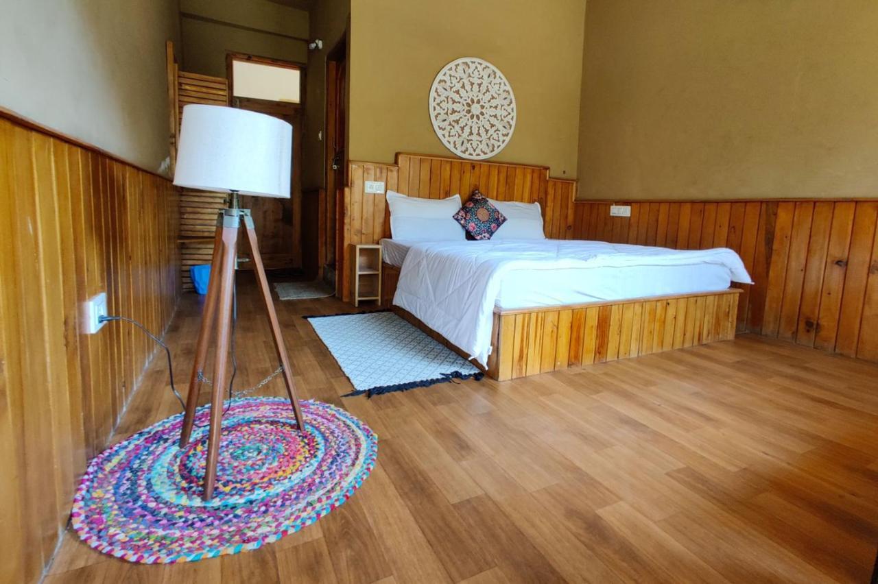 Incredible Guest House Jibhi Kültér fotó